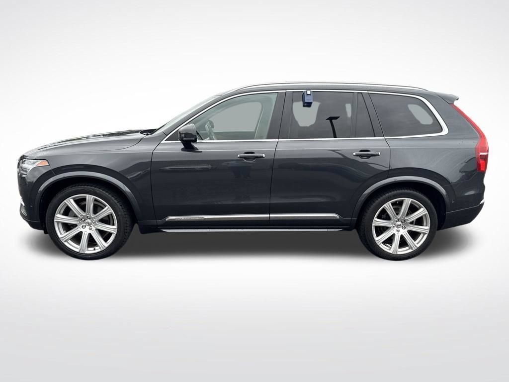 Used 2017 Volvo XC90 T6 Inscription w/ Vision Package AWD/4WD image 4