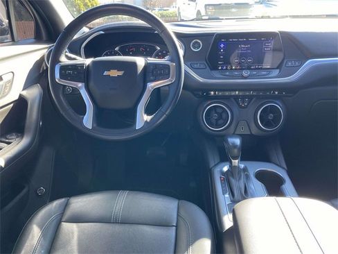 Used 2021 Chevrolet Blazer LT image 9