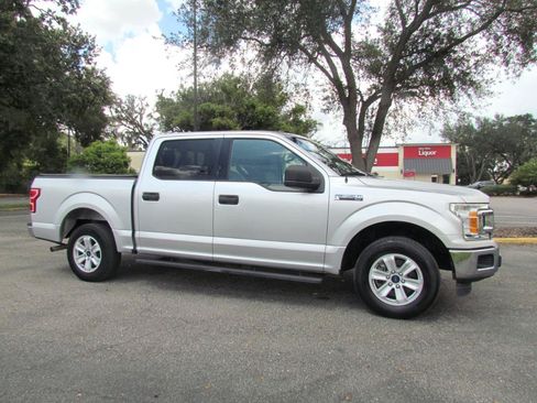 Used 2018 Ford F150 XLT RWD image 12