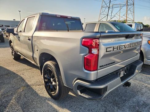 Used 2024 Chevrolet Silverado 1500 Custom w/ LPO, Dark Essentials Package RWD image 4