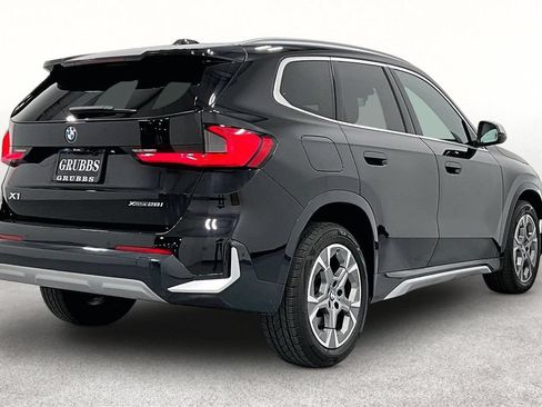 Used 2023 BMW X1 xDrive28i w/ Convenience Package AWD/4WD image 2