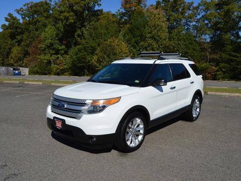 Used 2013 Ford Explorer XLT AWD/4WD image 60