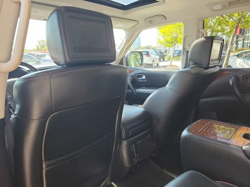 Used 2020 Nissan Armada Platinum w/ Captain's Chairs Package image 19