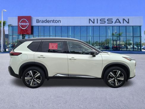 Used 2021 Nissan Rogue Platinum AWD/4WD image 4