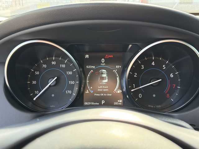 Used 2019 Jaguar XE Premium RWD image 20