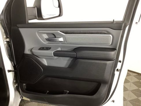 Used 2021 RAM 1500 Big Horn image 32