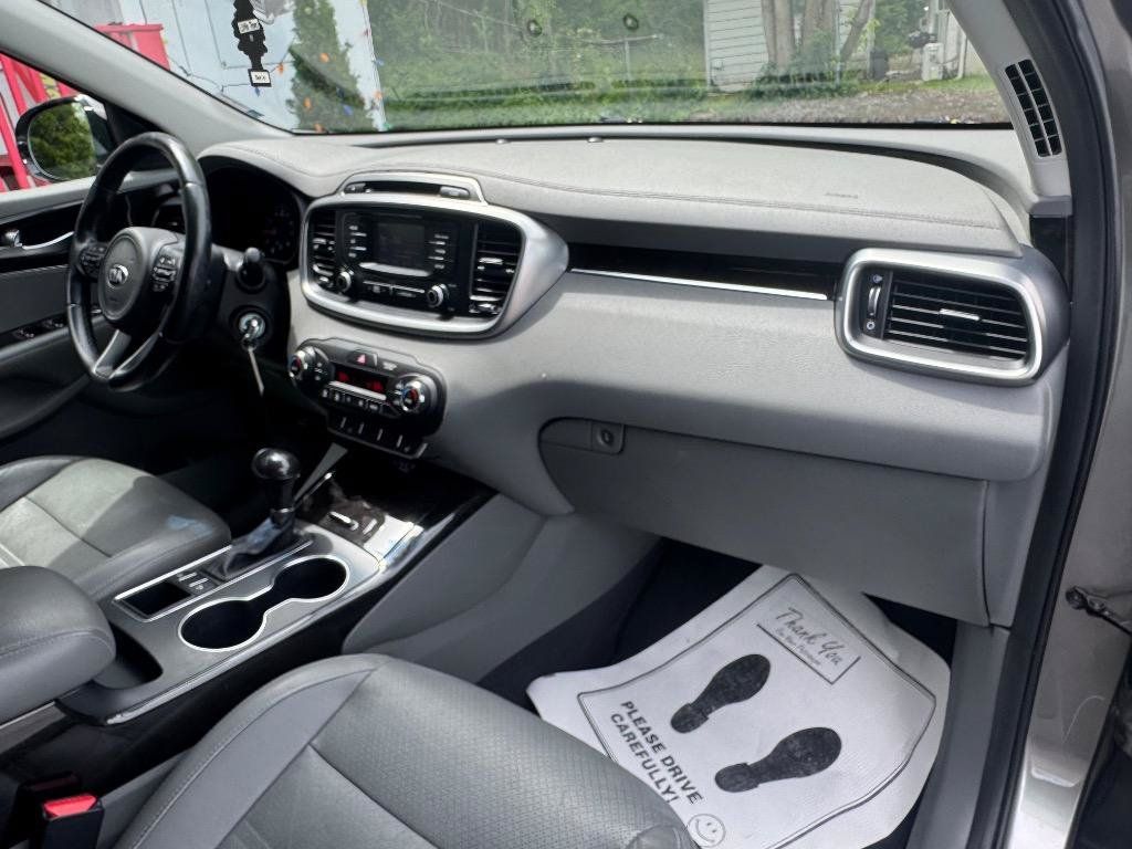 Used 2016 Kia Sorento EX FWD image 15