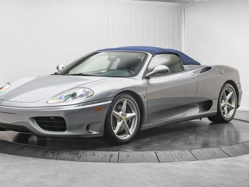 Used 2004 Ferrari 360 Spider image 2