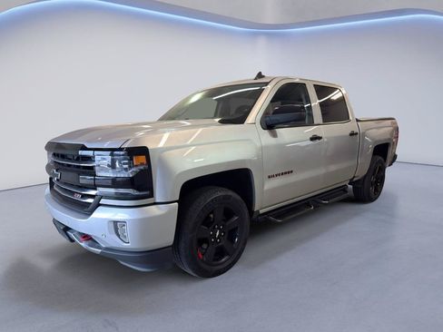 Used 2018 Chevrolet Silverado 1500 LTZ Z71 w/ Redline Edition AWD/4WD image 3