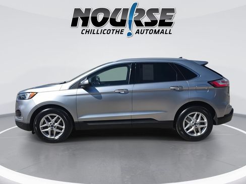 Used 2022 Ford Edge SEL w/ Convenience Package AWD/4WD image 5