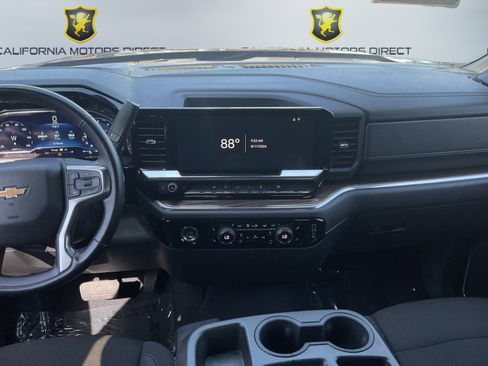 Used 2023 Chevrolet Silverado 1500 LT RWD image 13