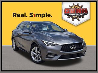 Used 2017 INFINITI QX30 Premium w/ Navigation Package FWD video 1