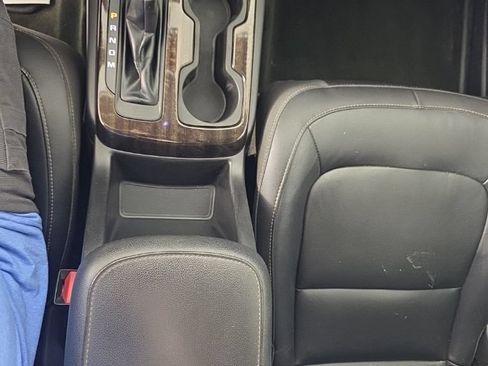 Used 2016 GMC Canyon SLT w/ Driver Alert Package AWD/4WD image 21