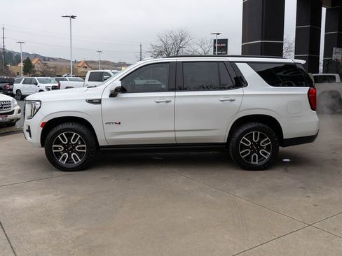 Used 2023 GMC Yukon AT4 w/ AT4 Premium Package image 4