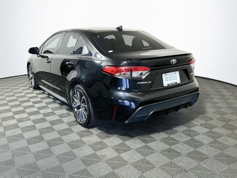Certified 2022 Toyota Corolla SE w/ Carpet Mat Package (TMS) FWD image 6