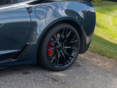 Used 2019 Chevrolet Corvette Z06 image 7