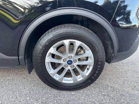 Used 2020 Ford Escape SE FWD image 15
