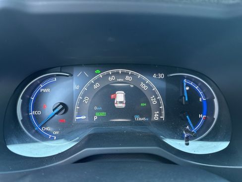 Used 2020 Toyota RAV4 XSE image 12