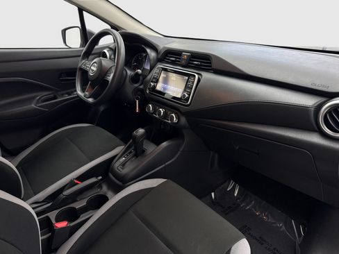 Used 2025 Nissan Versa S w/ Trunk Package FWD image 40