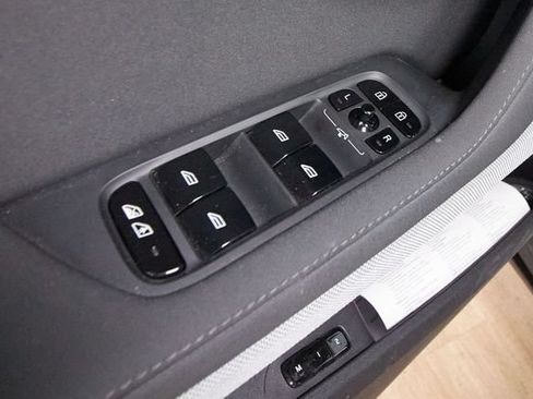 Used 2024 Polestar Polestar 2 AWD/4WD image 12