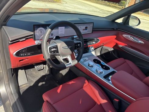 New 2026 Genesis GV70 3.5T Sport Advanced AWD/4WD image 15