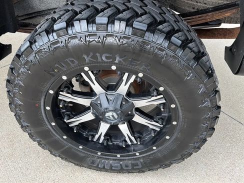 Used 2014 Chevrolet Silverado 1500 LTZ Z71 w/ LTZ Plus Package AWD/4WD image 70
