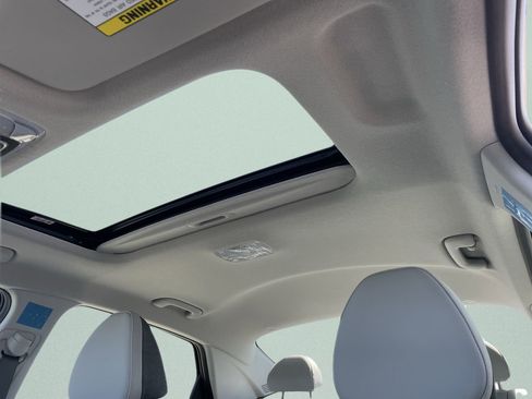 New 2026 Hyundai Elantra Limited FWD image 29