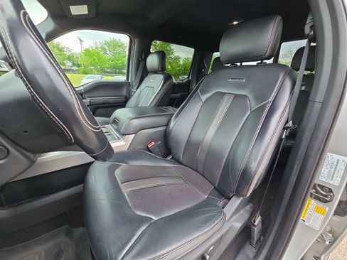 Used 2019 Ford F150 Platinum image 11