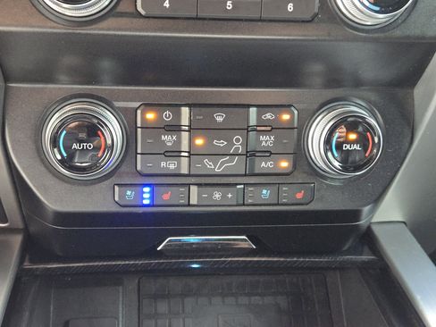 Used 2020 Ford F350 Platinum image 22