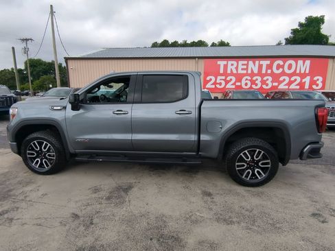 Used 2020 GMC Sierra 1500 AT4 w/ AT4 Premium Package AWD/4WD image 2