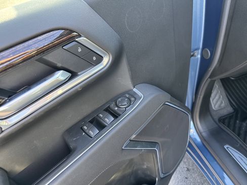 New 2026 GMC Sierra 1500 Elevation image 16