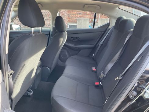 Used 2025 Nissan Sentra S image 23