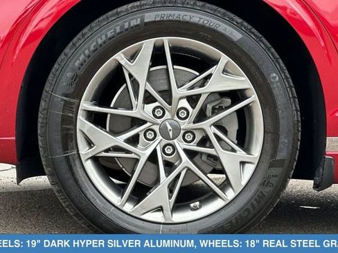 Used 2022 Genesis GV70 2.5T w/ Advanced Package AWD/4WD image 29