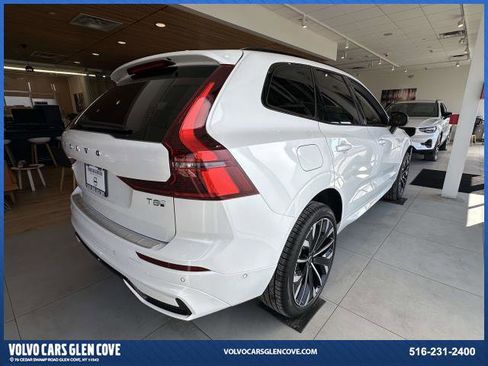 New 2026 Volvo XC60 T8 Ultra w/ Protection Package Premier image 2