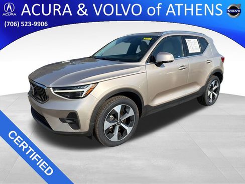 Certified 2024 Volvo XC40 B5 Plus w/ Protection Package Premier image 1