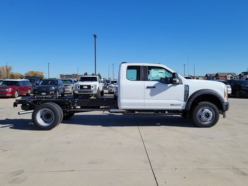 New 2026 Ford F450 XL image 2