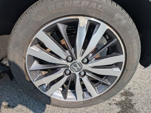 Used 2015 Honda Fit EX image 9