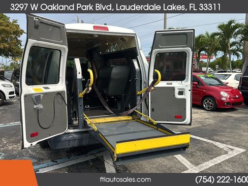 Used 2013 Ford E-250 and Econoline 250 Extended w/ PWR Group RWD image 19