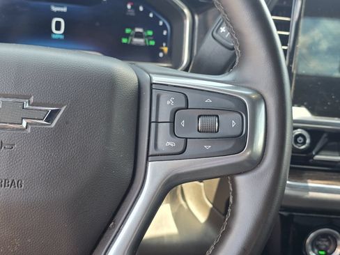 Used 2023 Chevrolet Silverado 1500 RST w/ Z71 Off-Road Package AWD/4WD image 13