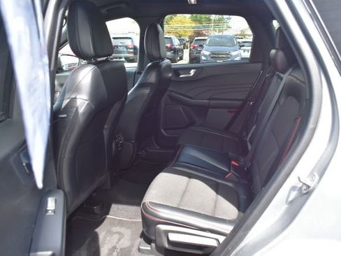 Used 2023 Ford Escape ST-Line AWD/4WD image 34