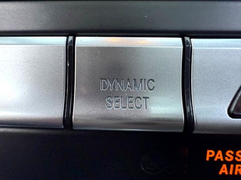 Used 2019 Mercedes-Benz CLA 250 CLA250 4MATIC w/ Premium Package image 23