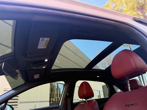 Used 2022 Kia K5 GT-Line w/ GT-Line FWD Premium Package image 30