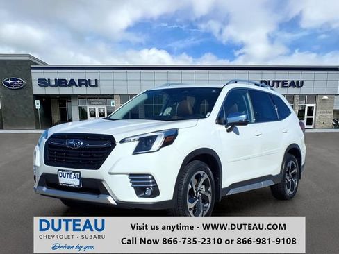Used 2023 Subaru Forester Touring AWD/4WD image 1