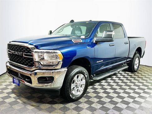 Used 2024 RAM 2500 Big Horn w/ Bed Utility Group image 4