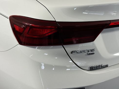 Used 2020 Kia Forte Sedan image 35