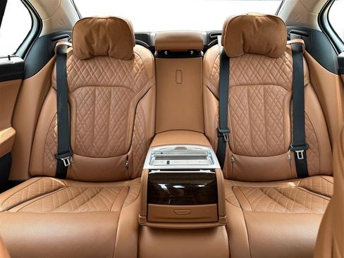 Used 2020 BMW 750i xDrive w/ Executive Package AWD/4WD image 15