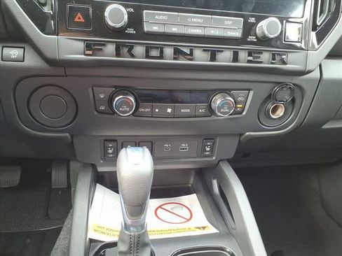New 2026 Nissan Frontier SV w/ SV Convenience Package RWD image 14