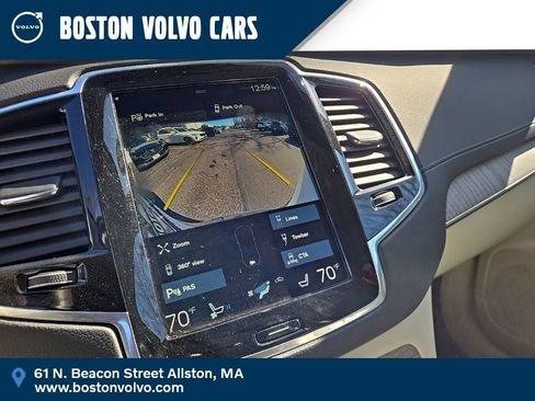 Used 2022 Volvo XC90 T8 Inscription image 23