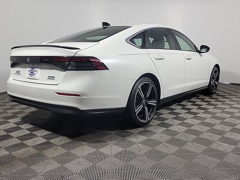 Certified 2025 Honda Accord Sport image 4