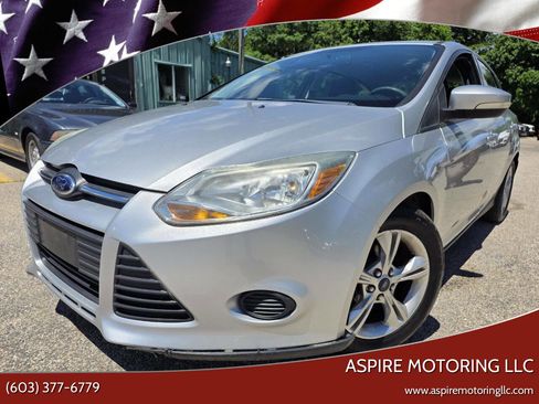 Used 2014 Ford Focus SE FWD image 1
